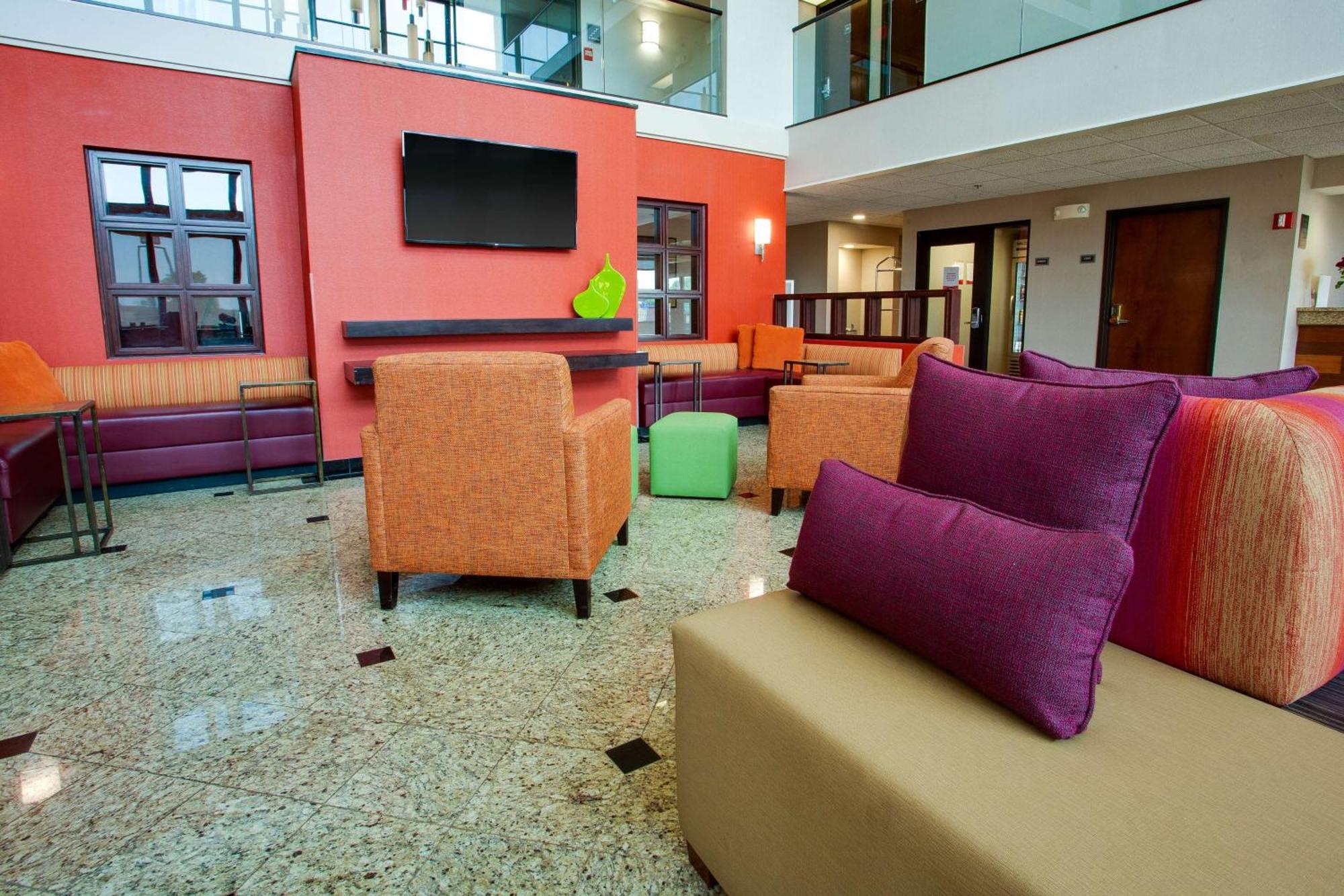 Drury Inn & Suites Терре-Хот Экстерьер фото